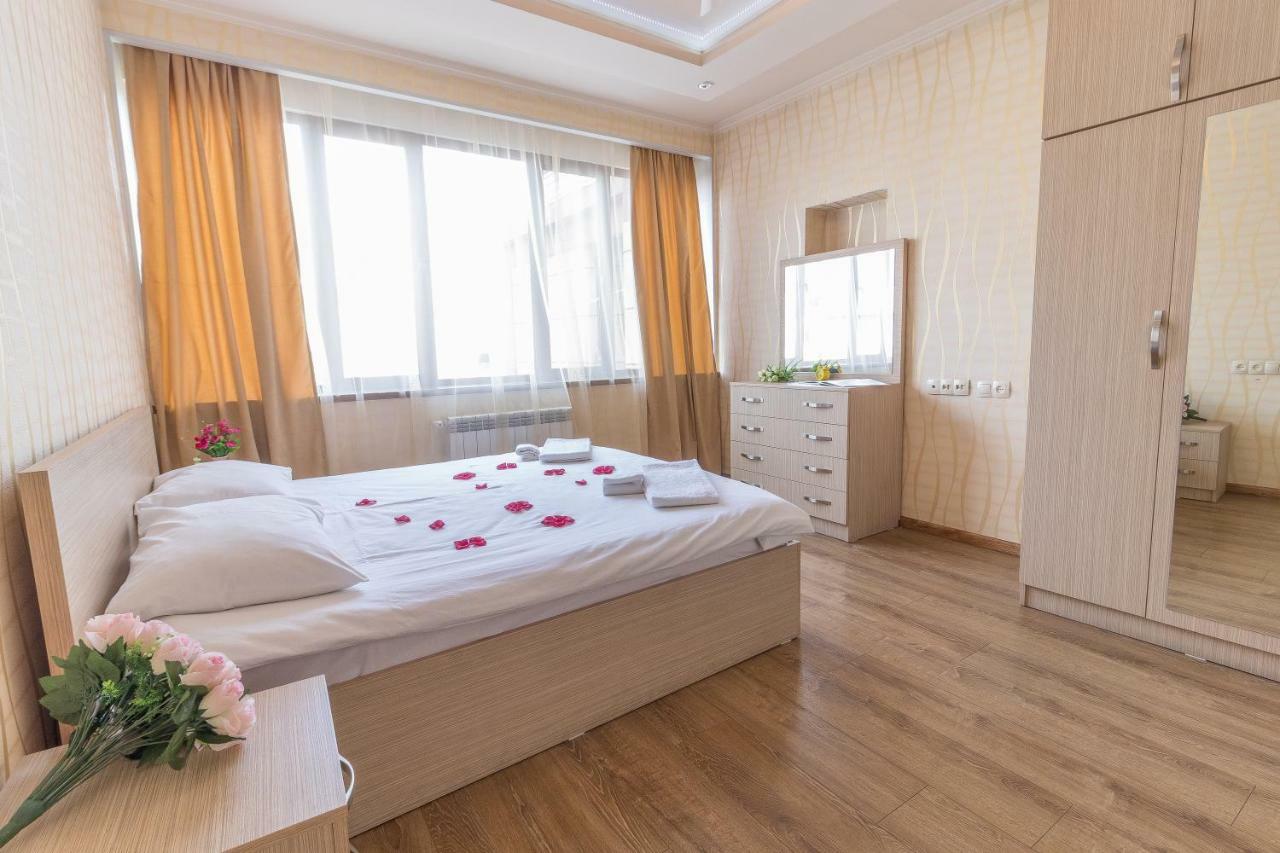 Stay Inn Apartments On 33 Sayat-Nova Avenue Erivan Dış mekan fotoğraf