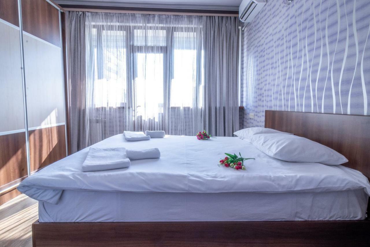 Stay Inn Apartments On 33 Sayat-Nova Avenue Erivan Dış mekan fotoğraf