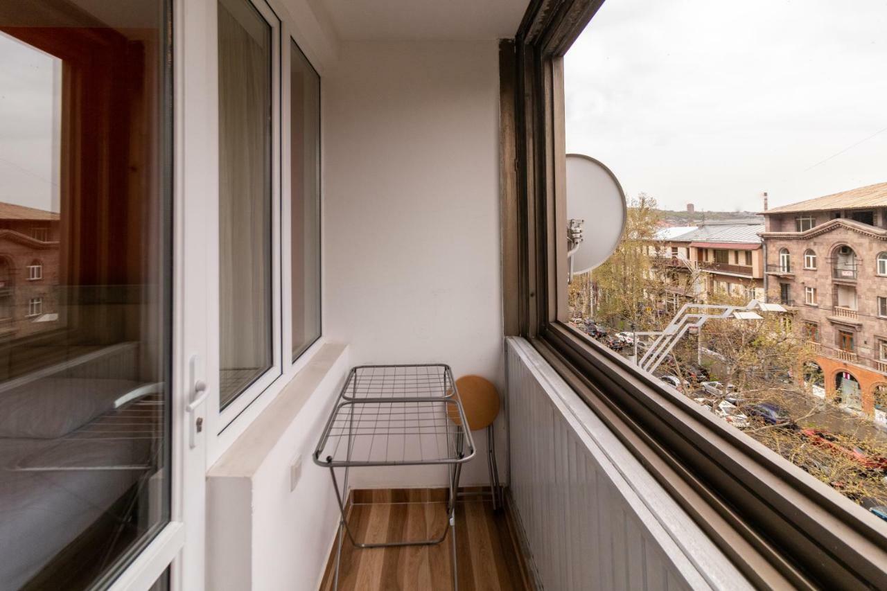Stay Inn Apartments On 33 Sayat-Nova Avenue Erivan Dış mekan fotoğraf